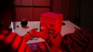 ЗЛОЙ МОРОЖЕНЩИК в Реальной Жизни!