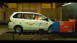 Daihatsu Xenia ASEAN NCAP crash test