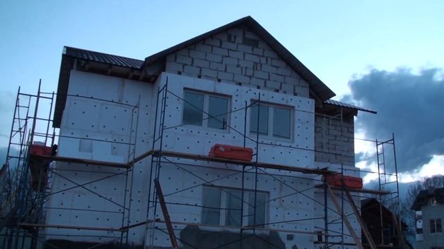 Утепление пенопластом газобетонного дома, ППС-16Ф 120мм, приклейка, дюбелирование, запенивание швов смотреть онлайн