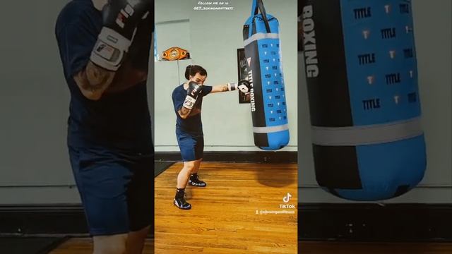 Great way to cut an angle on the heavy bag