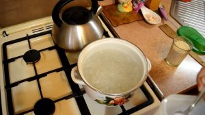 Курица фаршированная рисом и черносливом