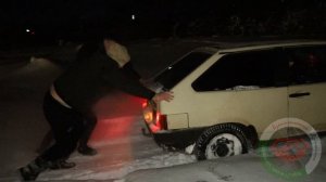 Чей передний привод проходимей в снегу LADA Kalina VS VAZ 2108 Offroad