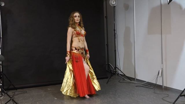 00049 ИМПЕРИЯ КРАСОТЫ ЧАЙКИНА И БАЛОБАНОВА СДЕЛАЛИ ФАНТАЗИЙНЫЙ МАКИЯЖ and The МИККИ смотреть онлайн