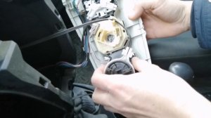 Замена лампочки на панели тойоты. How to replace a light bulb in a Toyota panel