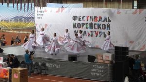 Корейские традиционные танцы на 25 корейском фестивале