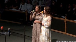 Пение — «Я каждый день стою на страже...».