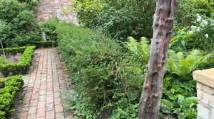 ? UK Hidcote Manor Perennial Gardens Walking Tour // Gloucestershire, England