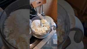 Сладкая твороженная масса. Рецепт?. Смотрите, запоминайте ?