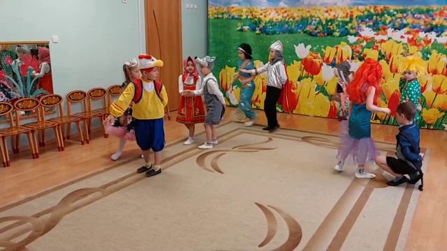 танец "У Лукоморья".mp4