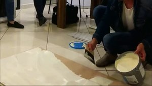 Укладка винилового пола Moduleo на клей