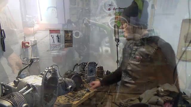 СОБРАЛИ И ЗАПУСТИЛИ МОТОР УРАЛ! #3.mp4 смотреть онлайн