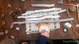 Делаем настенную ёлку из веток своими руками.