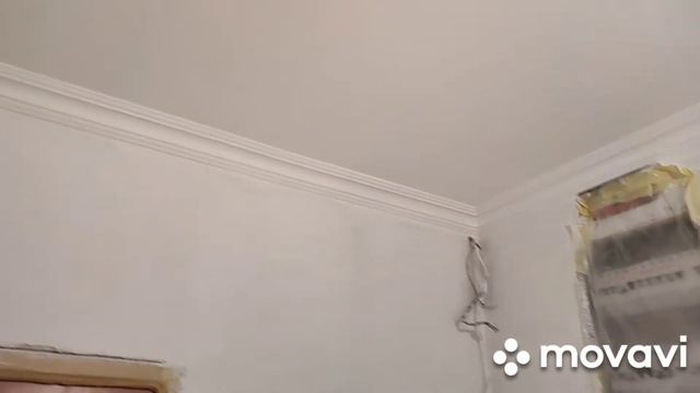 Как покрасить потолок и стены без разводов