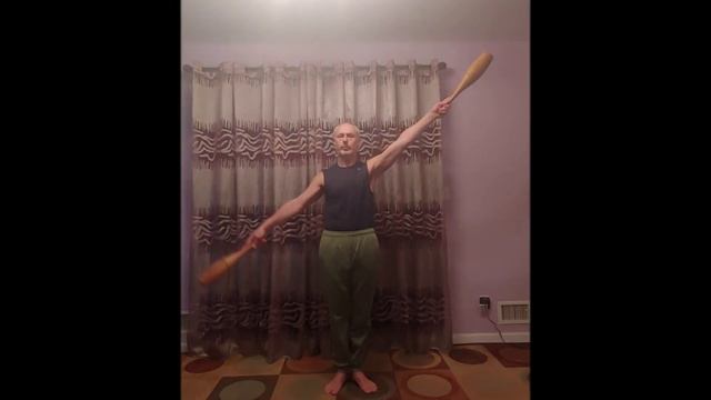 ИНДИЙСКИЕ БУЛАВЫ. ВЫПУСК 2. 10-МИНУТНАЯ ТРЕНИРОВКА ДЛЯ НАЧИНАЮЩИХ. смотреть онлайн