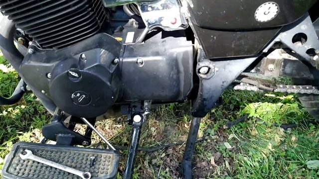 Сломался мотоциклchituma 250 Briar смотреть онлайн