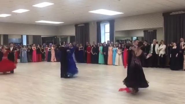 Венский вальс в Большом зале Школы танцевального спорта | Весенний бал науки и знаний смотреть онлайн