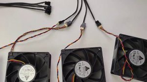 Тест переходника Molex - 4 разъема 4 пин вентиляторных