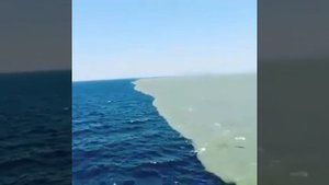 Уникальное явление ❗Граница слияния Тихого и Атлантического океана.