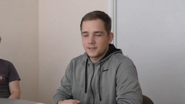 Студенты проходят практику в R Style Softlab