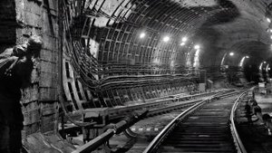 СЕКРЕТЫ МЕТРО 2! Д-6! Страшные Истории На Ночь!