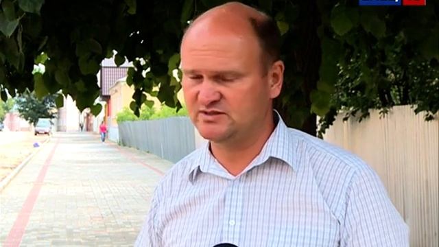 Почему тротуары широкие, а бордюр высокий? Подрядчик ответил смотреть онлайн