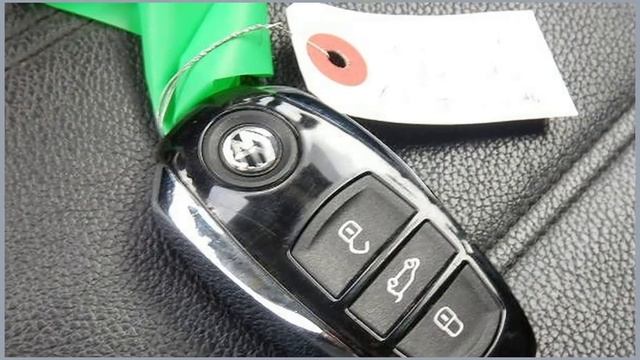 First Choice Car Imports Ltd - 2012 VW TOUAREG 3.0 4WD HYBRID смотреть онлайн