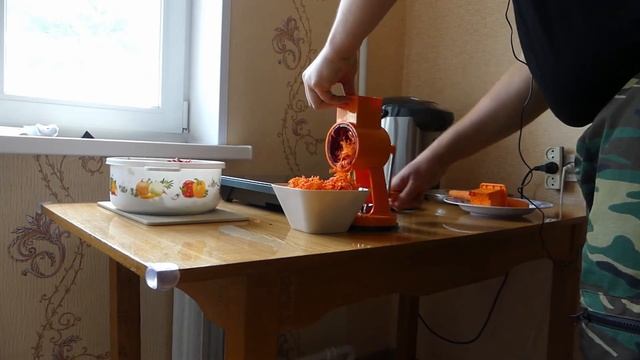 Ручная терка шинковка Лепсе тш-1