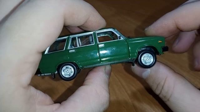 Обзор масштабной модели Ваз 2104..mp4 смотреть онлайн