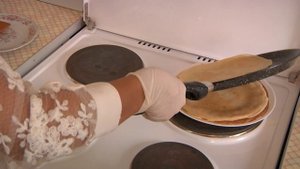 V краевой дистанционный конкурс "Юный кулинар". Выпечка и оформление блюда Русский блин.mp4