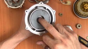 Циркуляциялық насос подшипниктерін ауыстыру. Замена подшипников циркуляционного насоса.