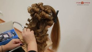 Причёска на длинные волосы. Как накрутить крупные локоны и уложить в причёску.