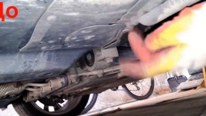 Стук справа спереди Skoda Octavia A5FL