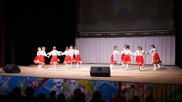 Белорусский танец "Картошка". Танцы народов России