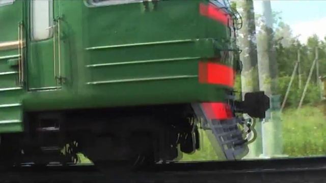 ЭР2Т-7147, ЭД4МК-0074 экспресс, ст. Петелино
