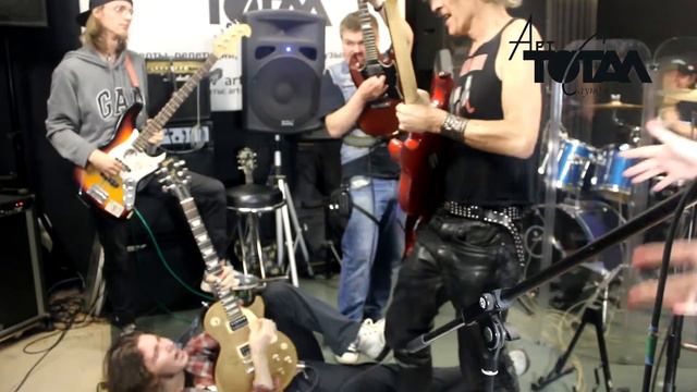 Алекс и Арт Тотал Саунд бэнд    часть 3 смотреть онлайн