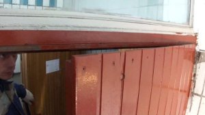 Установка сдвигового электромагнитного замка на подъездную дверь