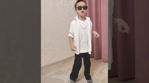 Сибгатуллин Карим исполняет песню Марат Яруллина "Миңа нишләргә" @MaratYarullinMusic