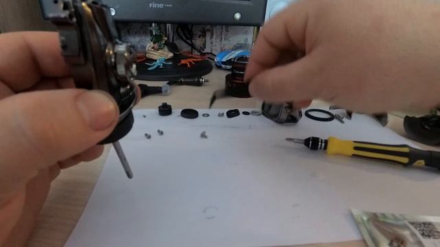 Моя новая катушечка для твичинга SHIMANO STRADIC 16 CI4 4000 и замена в ней втулок на подшипники смотреть онлайн