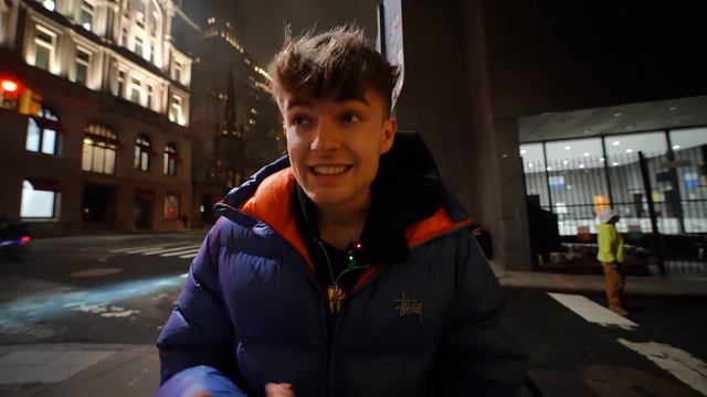 24h ohne GELD in New York überleben🤯(extrem Challenge) смотреть онлайн