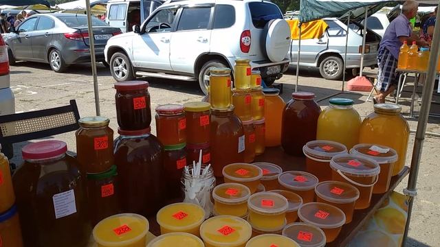 Ейск 28 августа. Рынок выходного дня. Цены на овощи и фрукты. Что купили на ярмарке. Переезд на юг смотреть онлайн