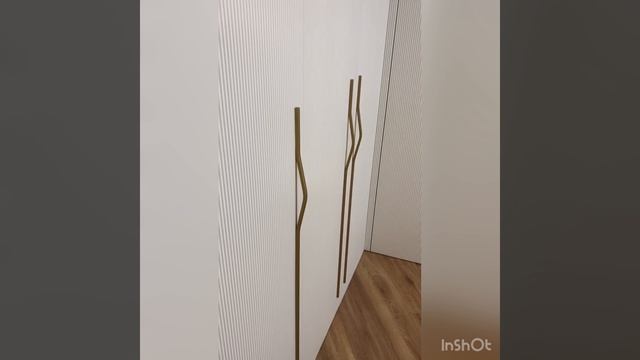 Шкаф