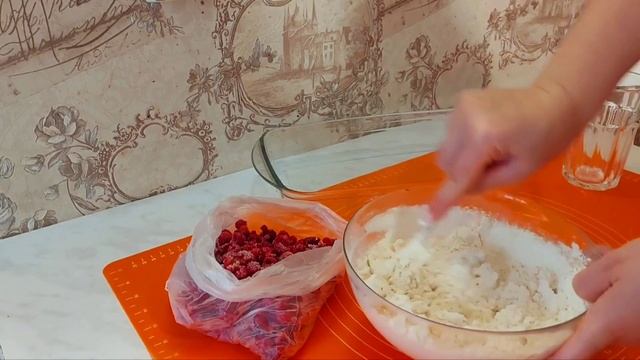 готовлю самое быстрое и очень вкусное печенье с малиной ??простаяеда#готовлюдома #печенье