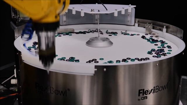 Assembly machine for loading O-Rings - FlexiTrack parts feeding O-rings