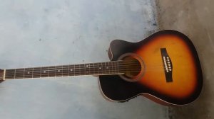 Yamaha JR2 Guitar