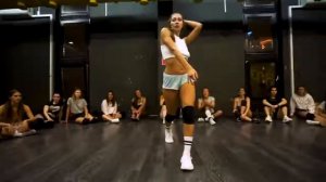 Самая популярная Музыка Smack That  Akon Ft  Eminem   Twerk choreo for beginners on #IntbyInd 1