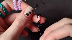 Двойное кольцо луна из бисера в технике крестик