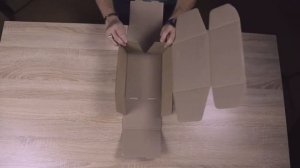 Как сложить картонную  коробку. Сборка крафтовой коробки из гофрокартона для упаковки подарка.