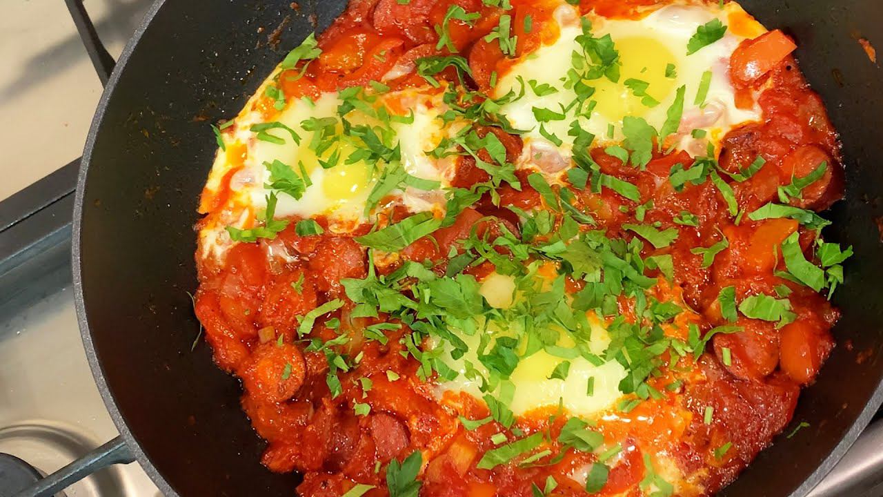 ШАКШУКА с охотничьими колбасками! Вкусная ЯИЧНИЦА на завтрак