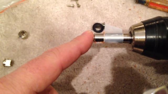 Installing Grover tuners on Gibson Les Paul Classic смотреть онлайн