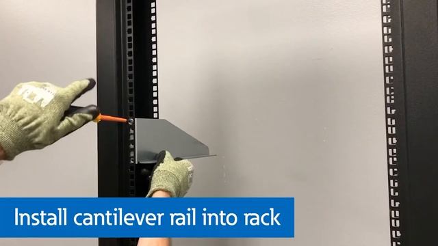 Eaton 5P Unboxing and Installing into a 2 Post Rack | Critical Power Supplies смотреть онлайн